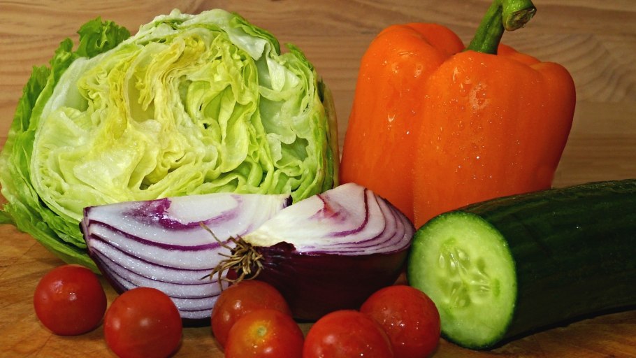 Морковь на прозрачном фоне