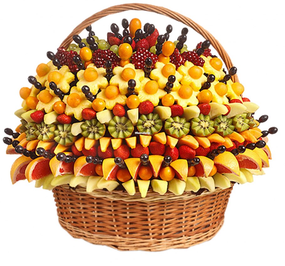 Корзина с фруктами и вином