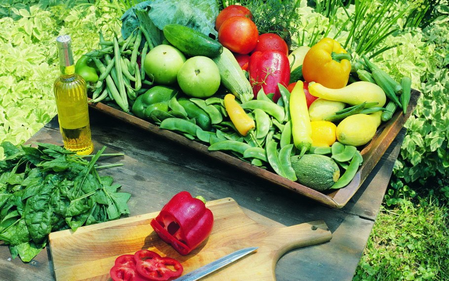 Овощи на огороде