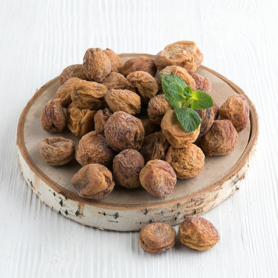 Сухофрукты Урюк