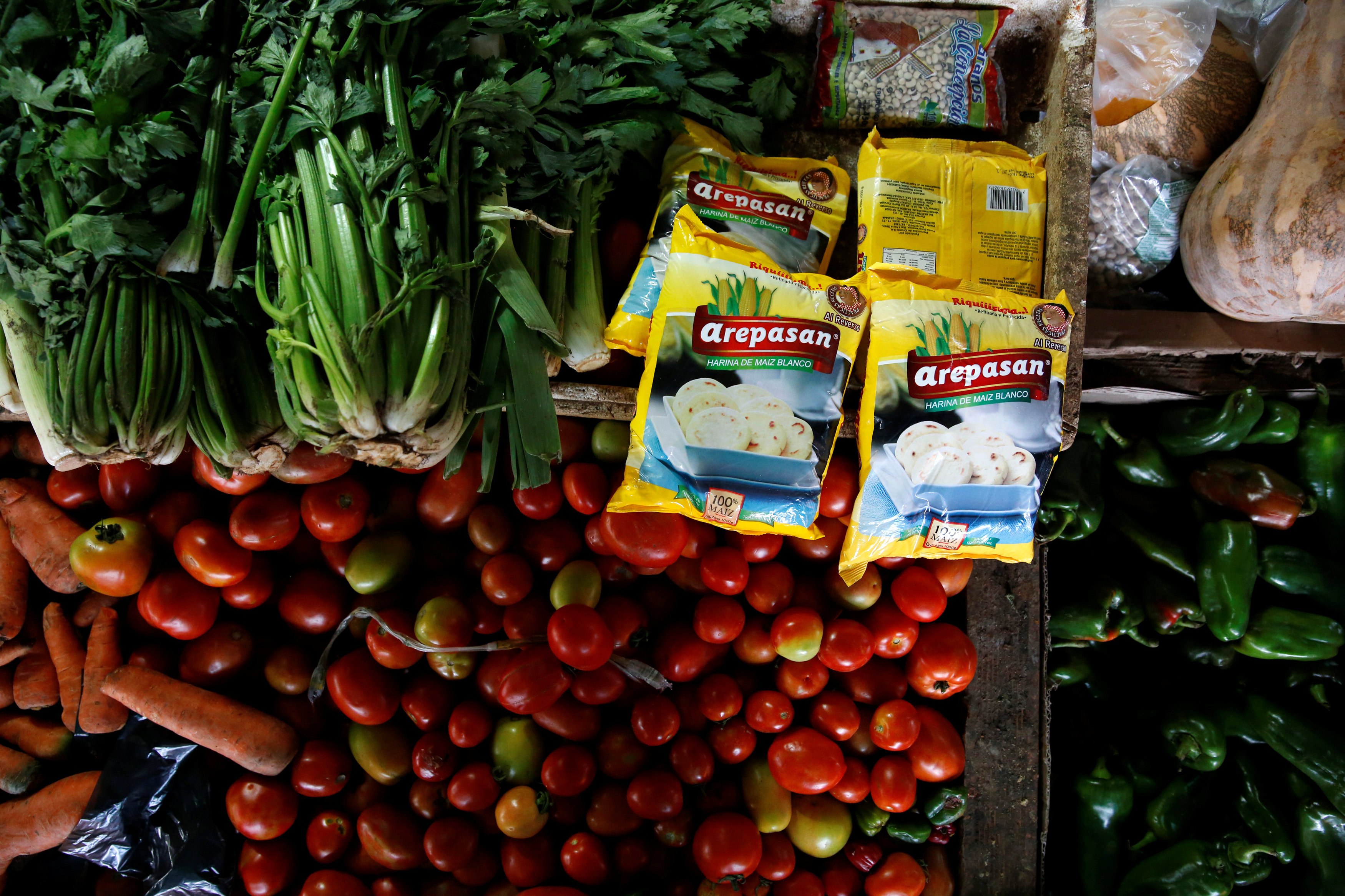 Быть овощем и жить. Овощи Венесуэла. Продукты в Колумбии. Венесуэла продукты. Фрукты Венесуэлы.