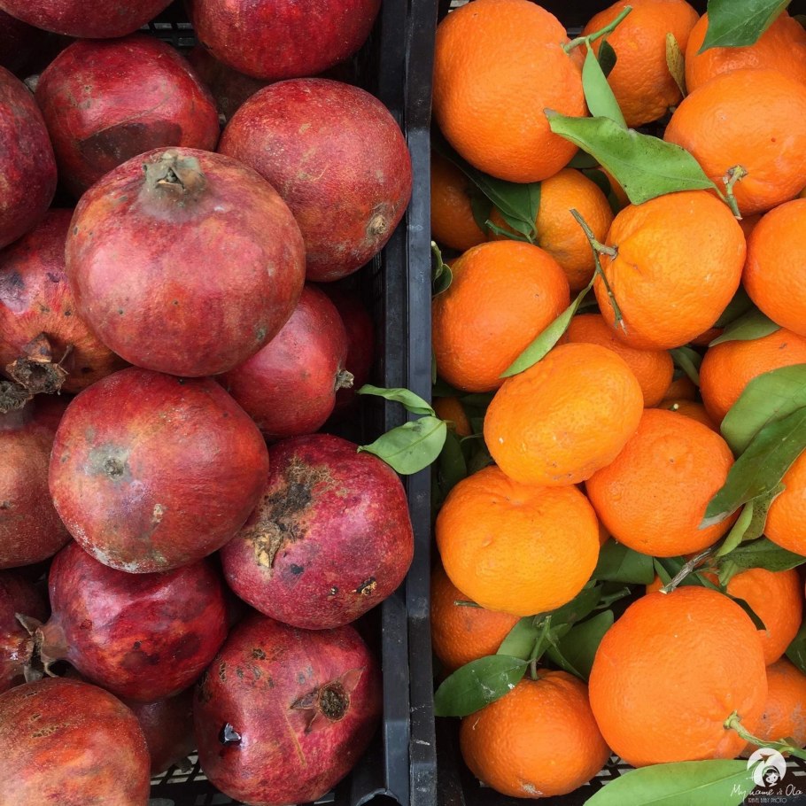 Желтый фрукт на Кипре