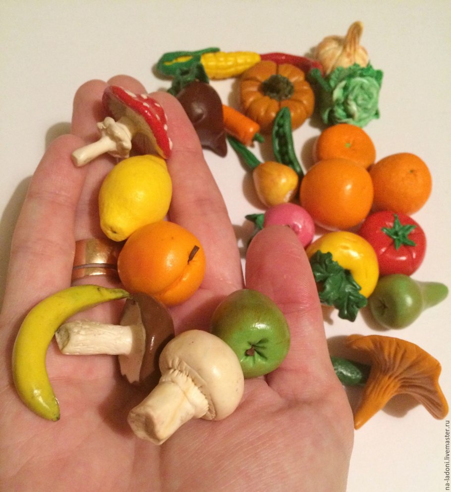 Пластилиновые фрукты и овощи