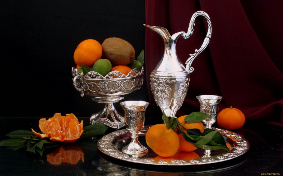 Натюрморт с серебром