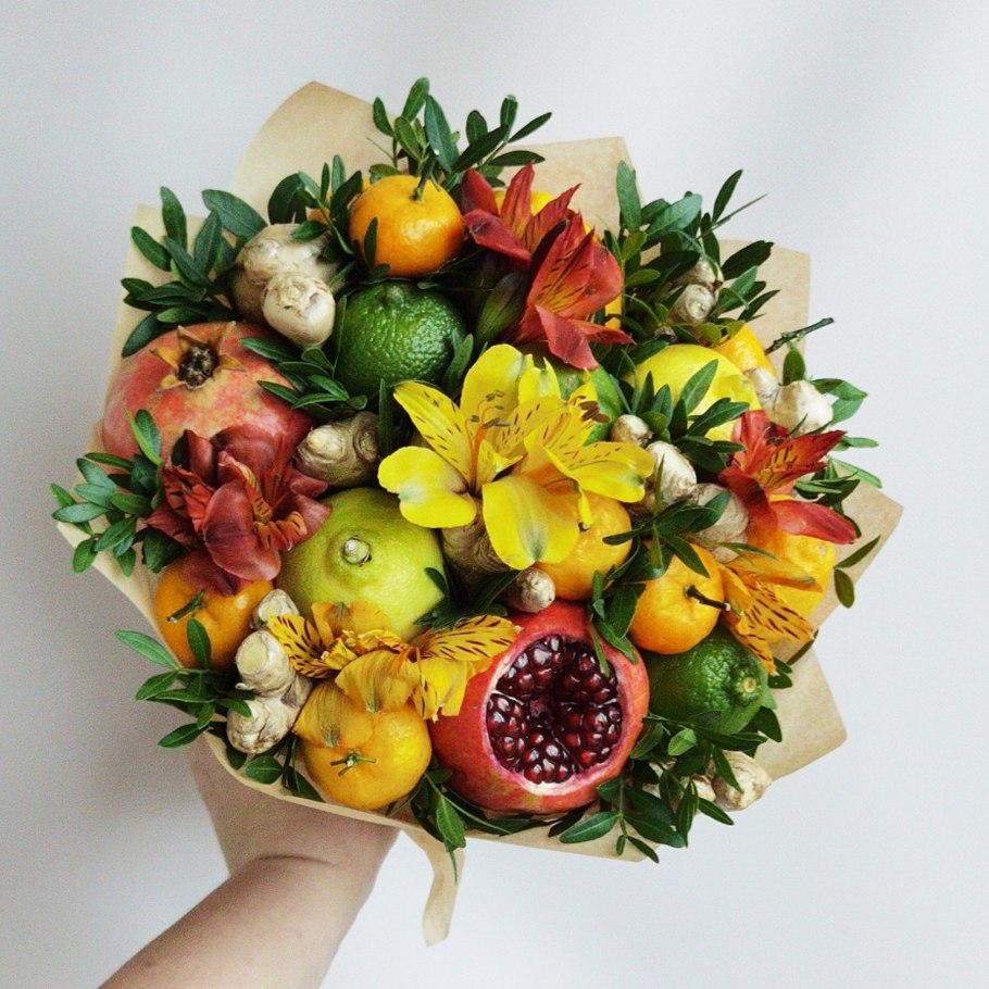 Букет тропический фруктовый