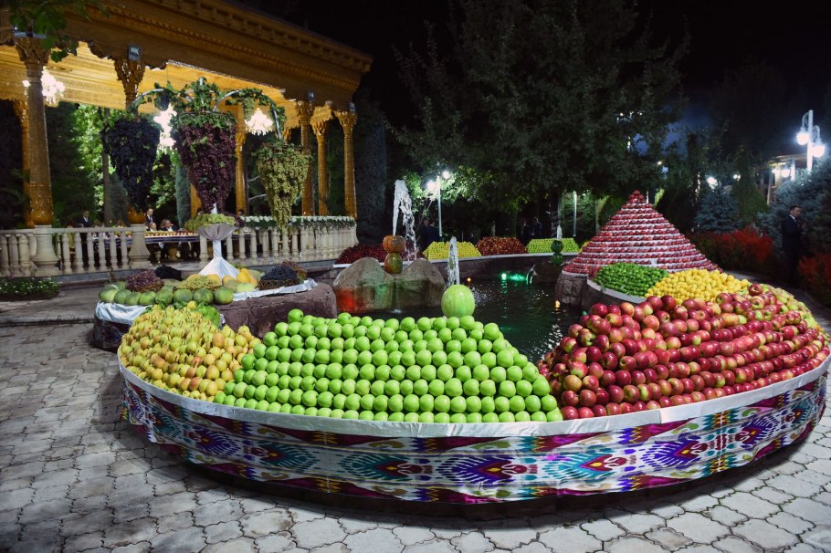 Кук Султан мева