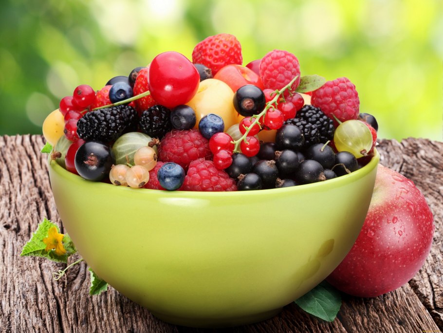 Фрукты и ягоды