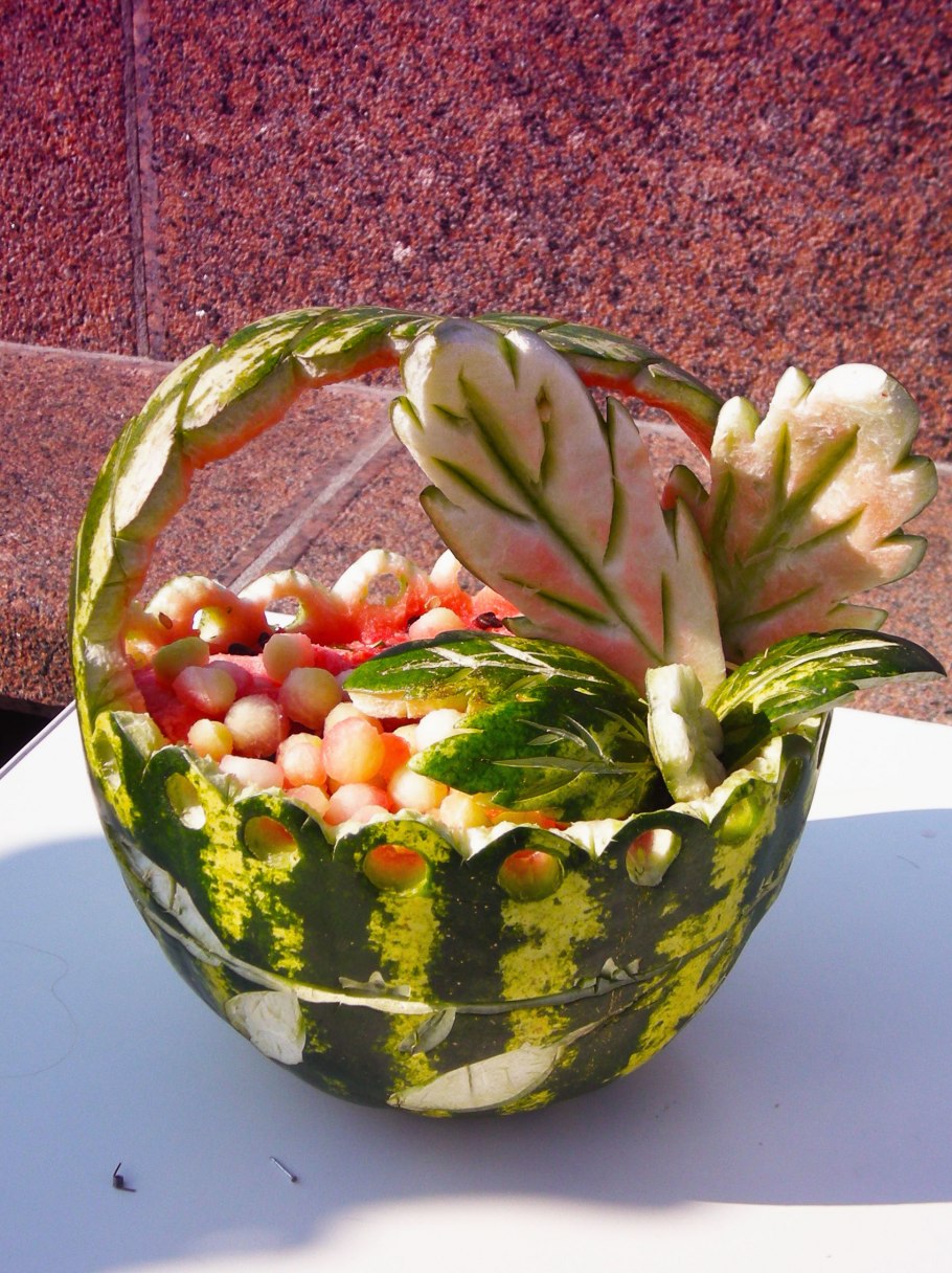 Мандаринки в вязаной корзиночке