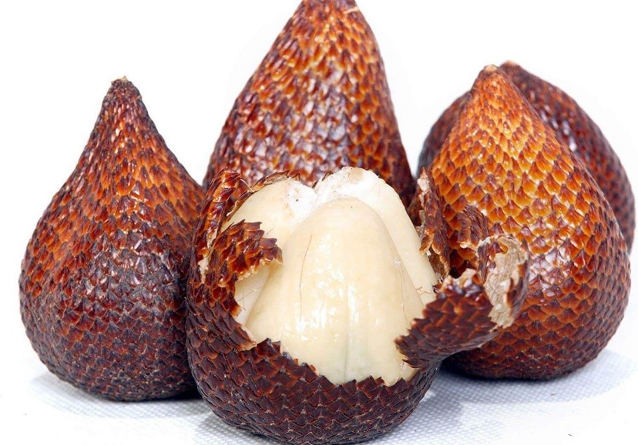 Экзотический фрукт Салак
