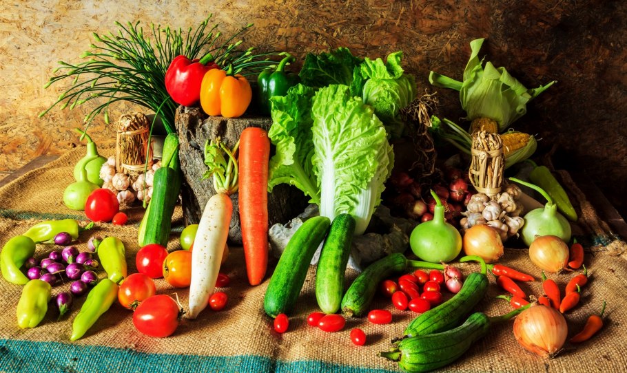 Урожай овощей и фруктов