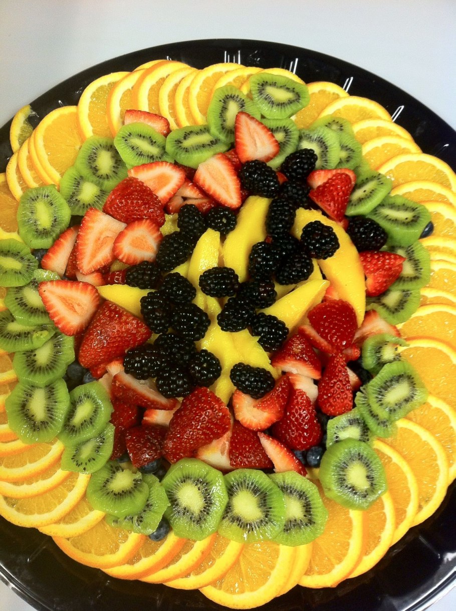 Нарезка фруктов