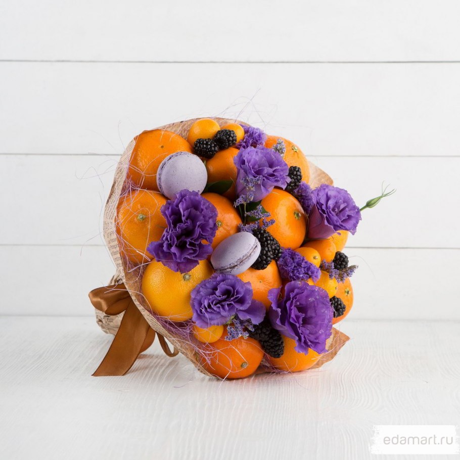 Фруктовый букет с гранатом