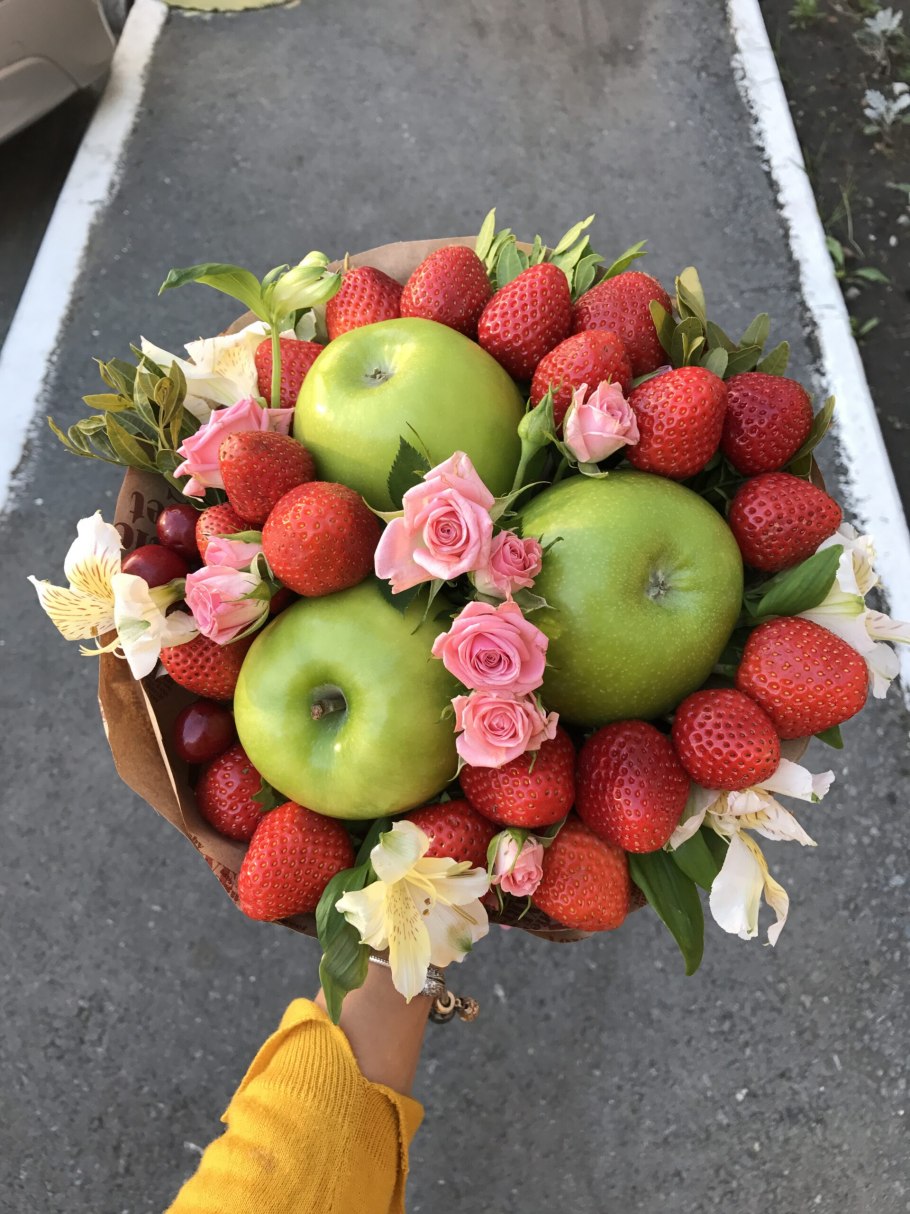 Букет из фруктов