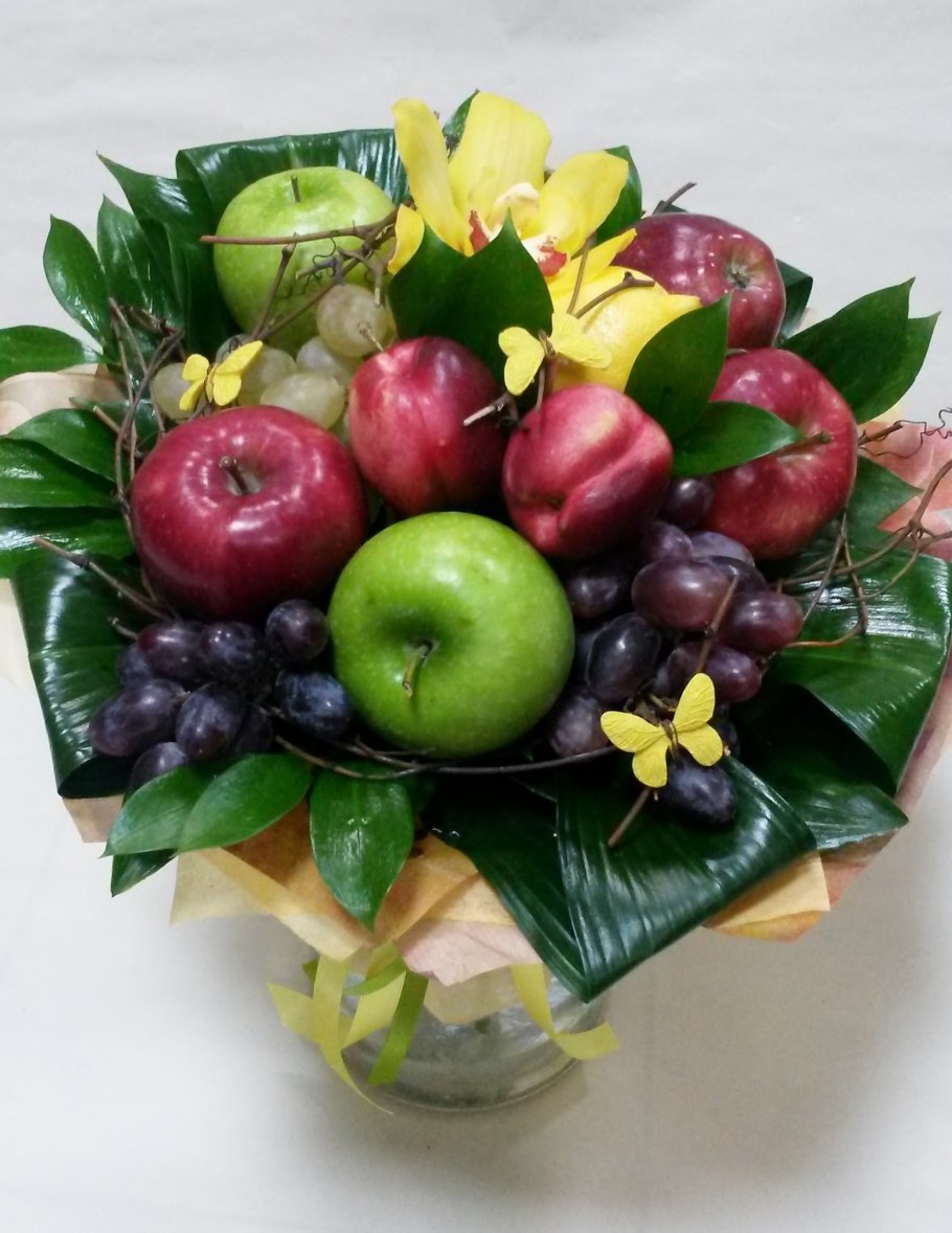 Букет из фруктов