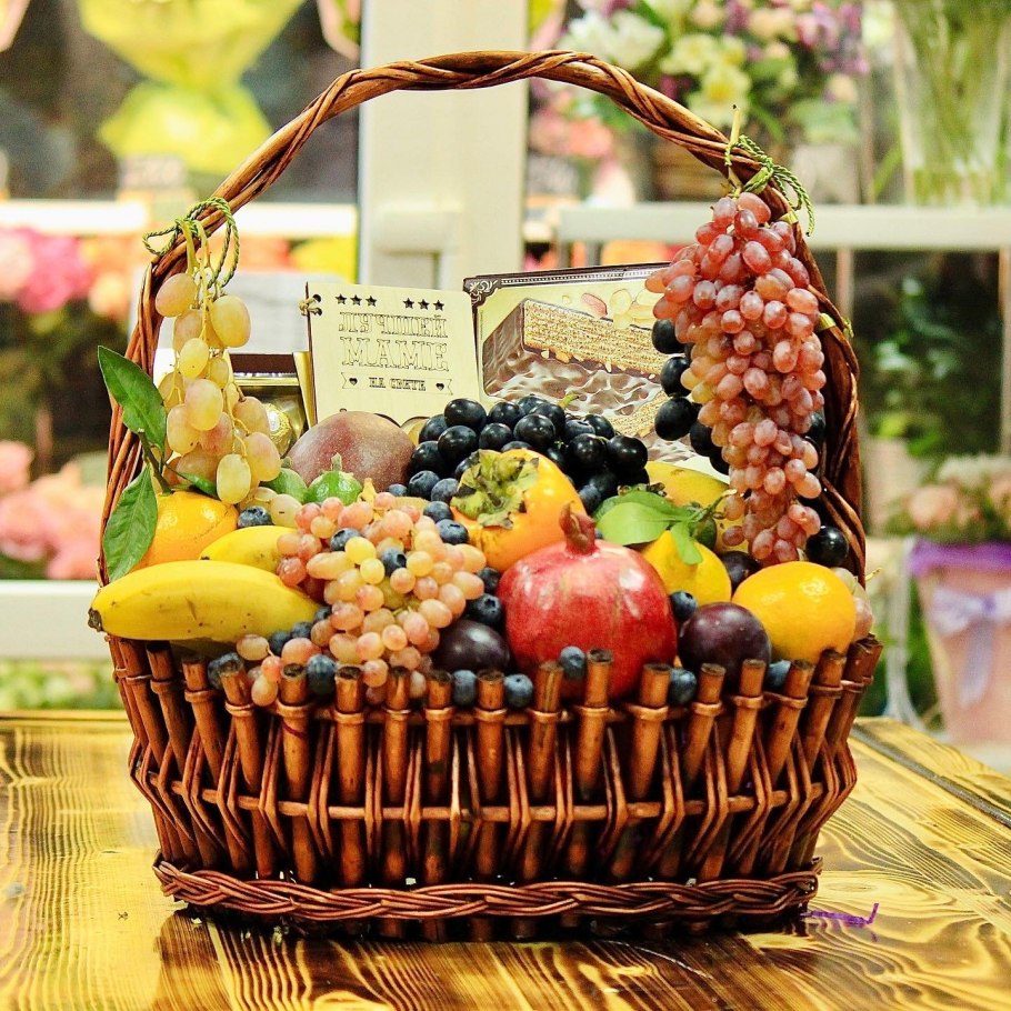 Красивые фруктовые корзины