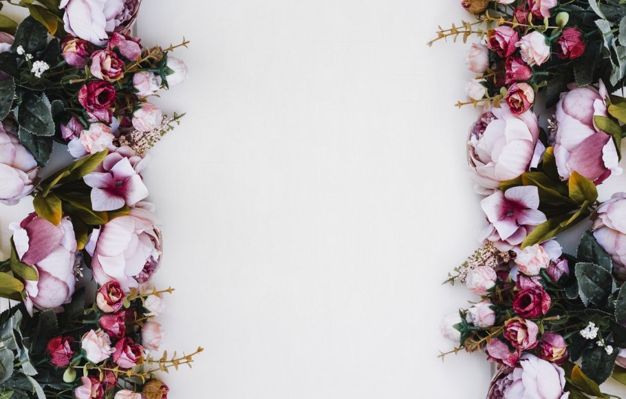 Фон с цветами для поздравления