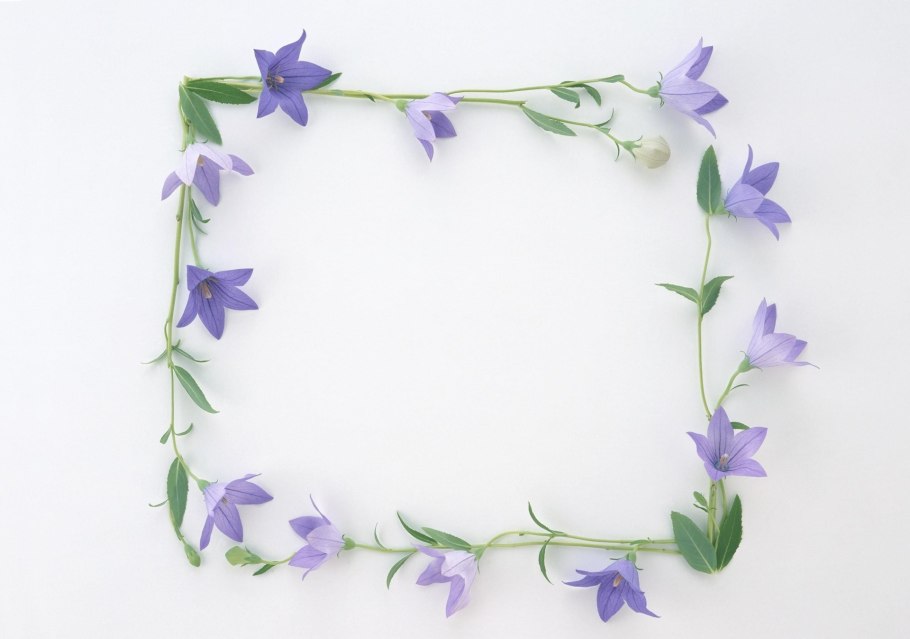 Рамка колокольчики