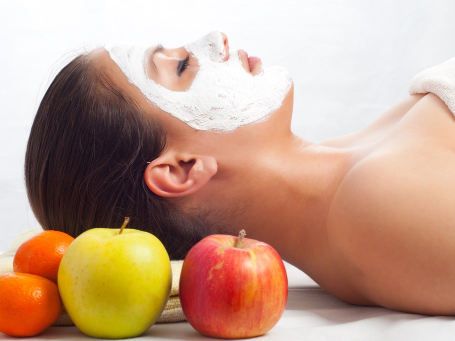 Яблоки в косметологии