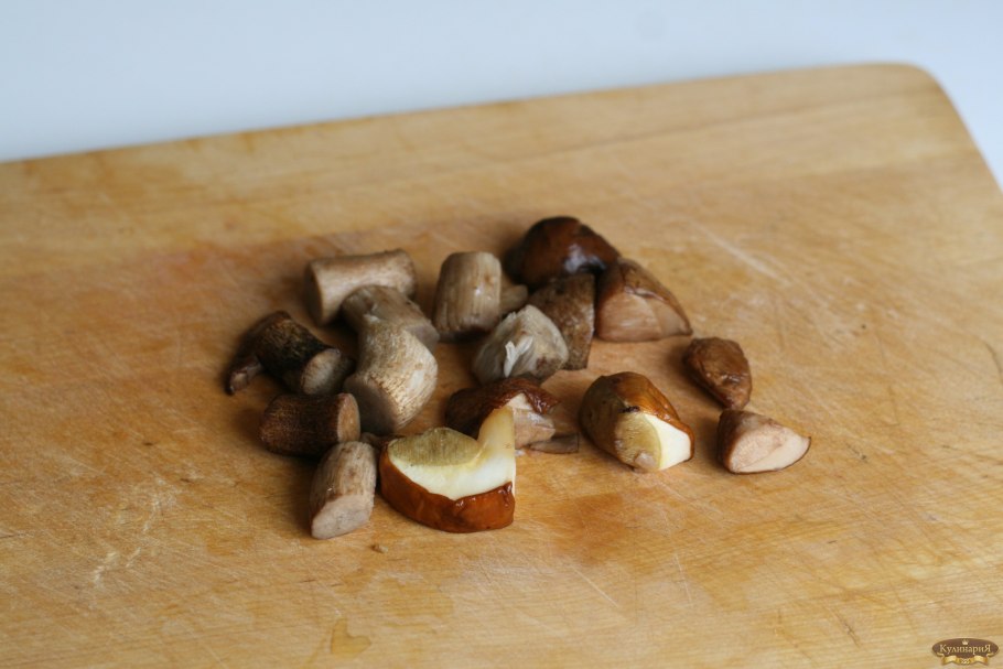 Подберёзовик синееший