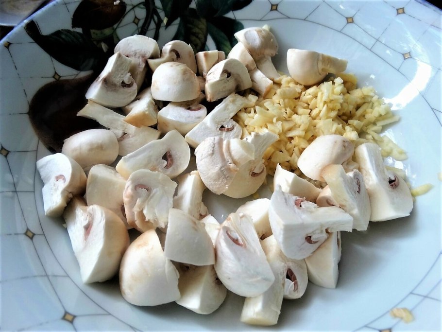 Потемнели шампиньоны можно их готовить