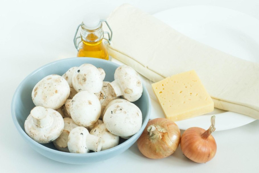 Шампиньоны в разреськи