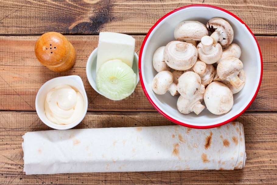 Шампиньоны сырые