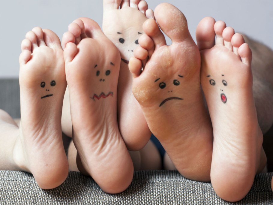 Веселыми ногами