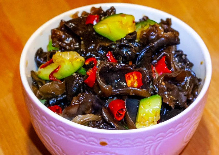 Древесный гриб рейши