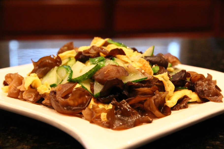 Грибы древесные сушеные