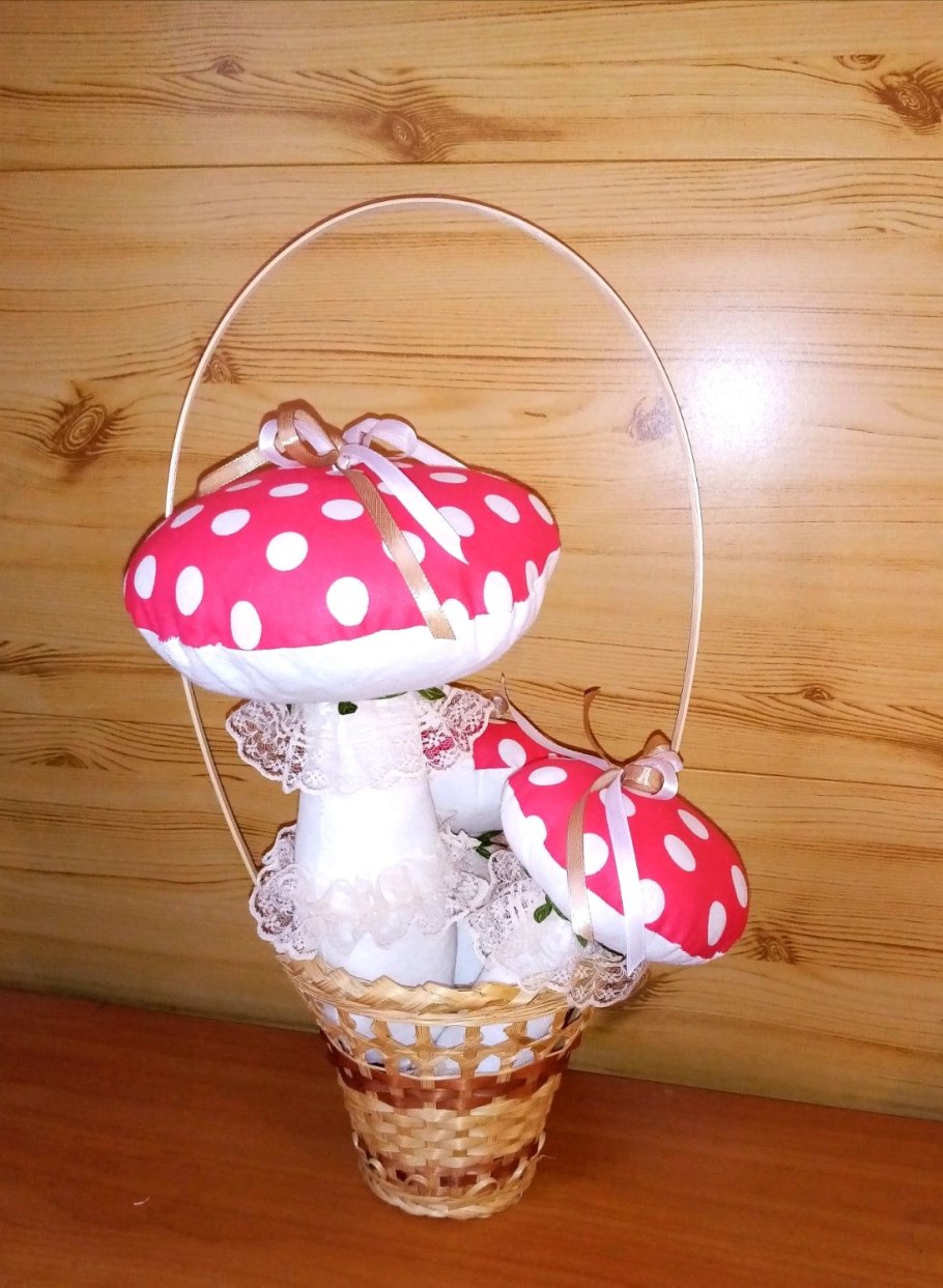 Гриб игрушка