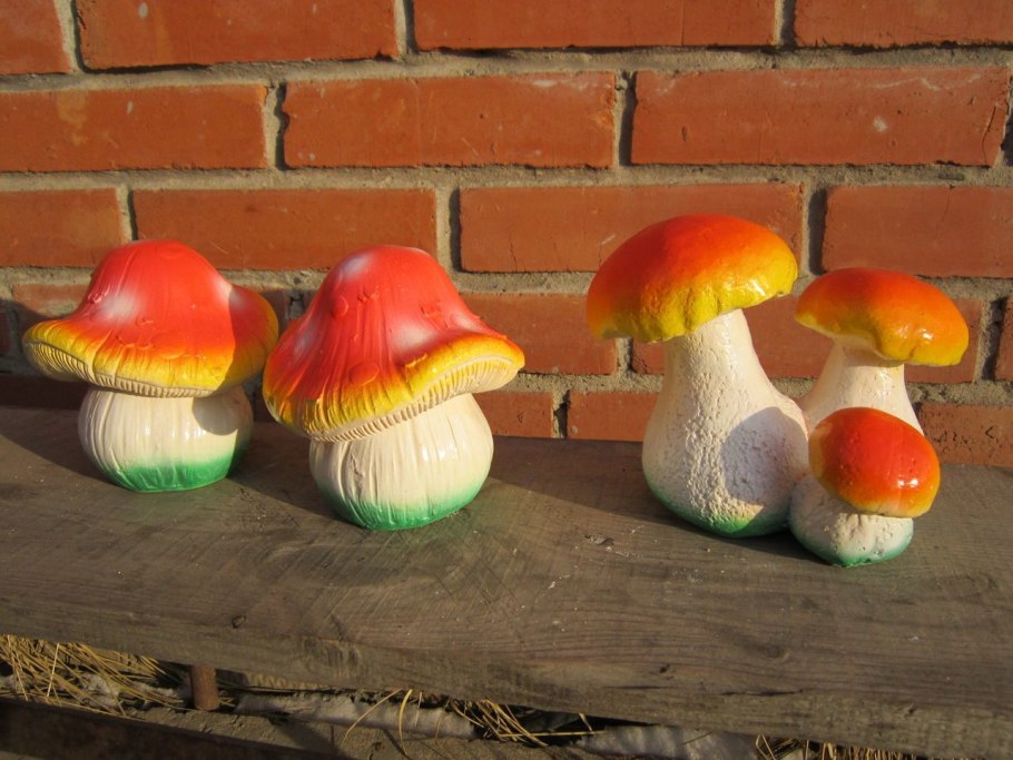 Гриб фигурка для сада