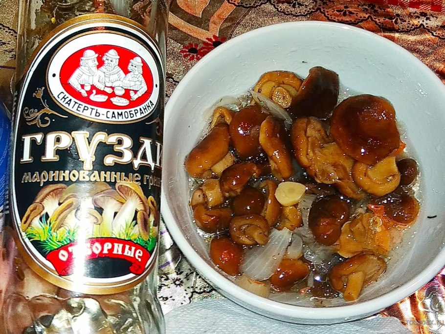 Грибы шиитаке маринованные