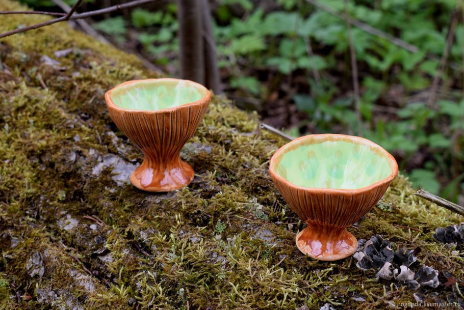 Керамическая чашка в виде гриба-лисички