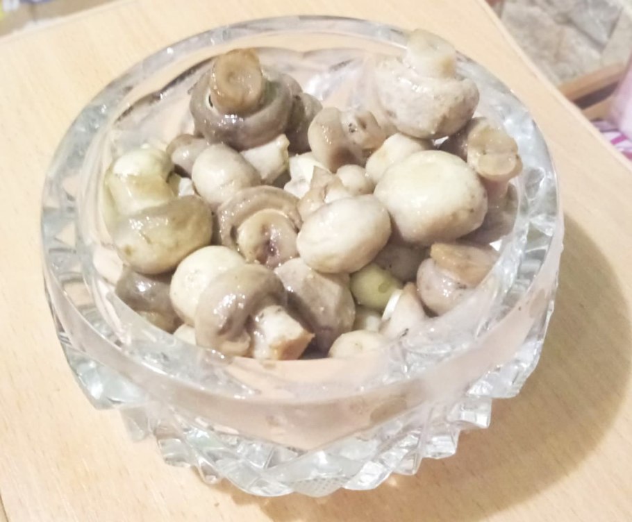 Шампиньоны маринов. маринов быстрого приготовления