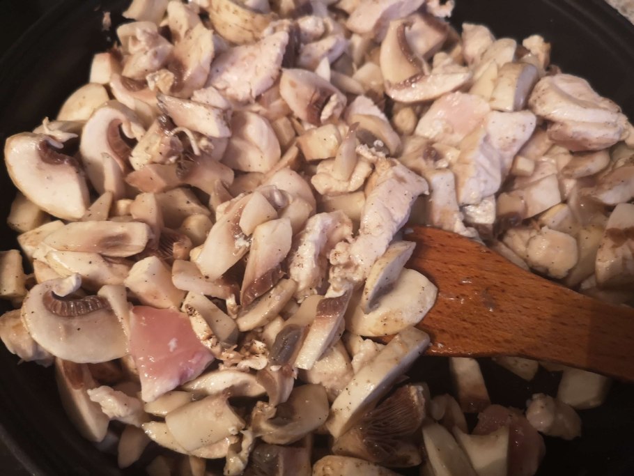 Трутовик ячеистый