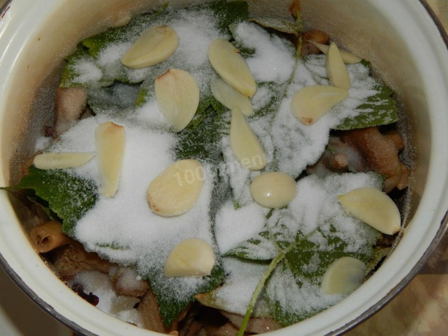 Грибы волнушки в банках