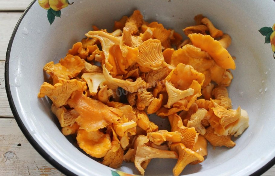 Грибы лисички замороженные