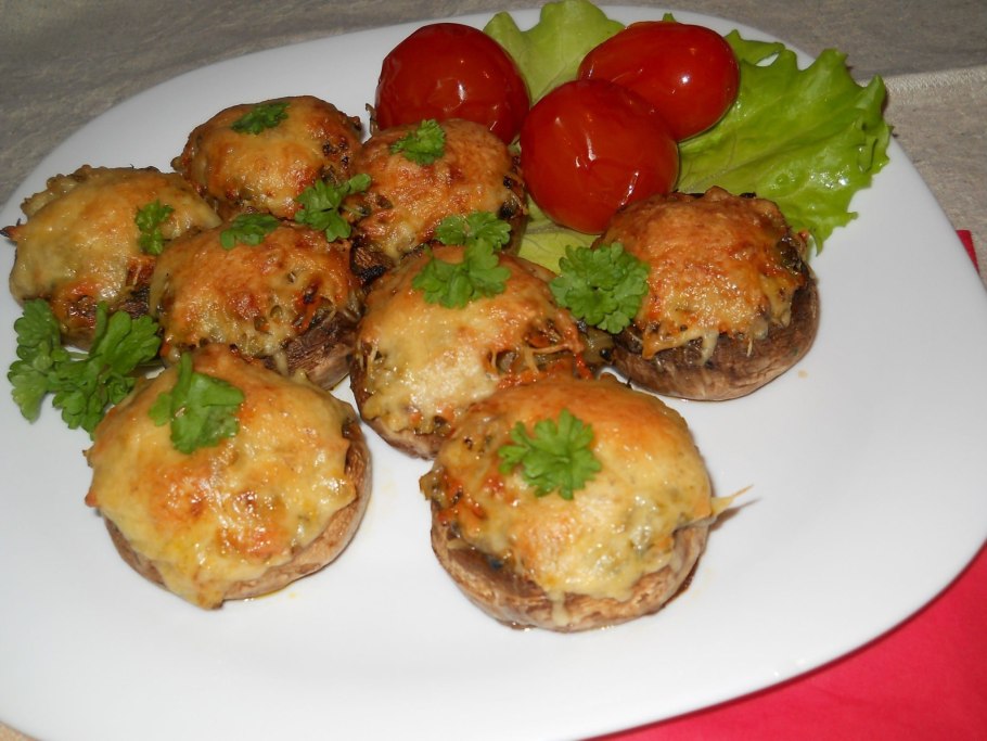 Фаршированные грибочки шампиньоны