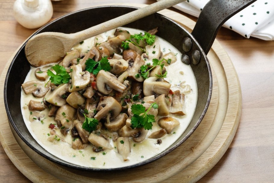 Грибная подлива из шампиньонов
