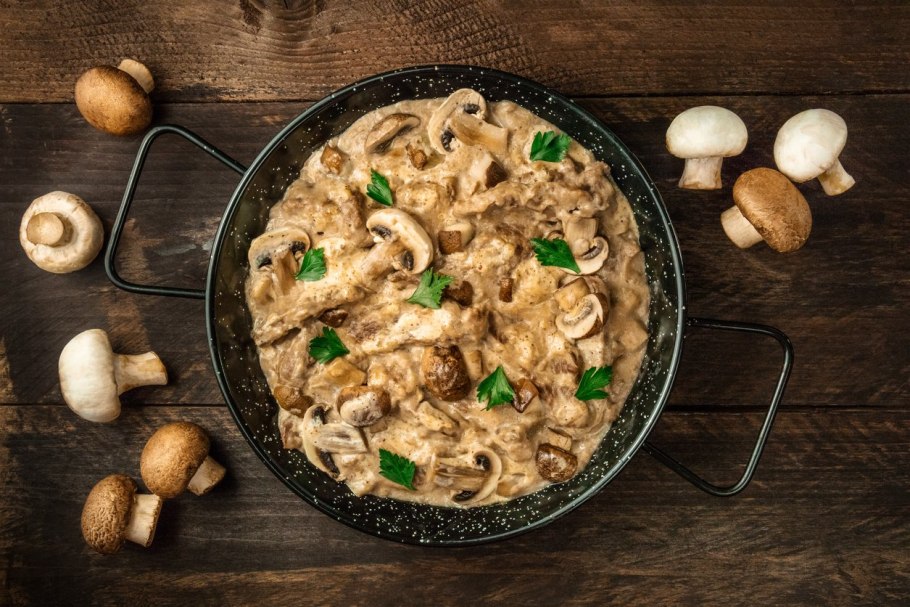Boeuf stroganoff