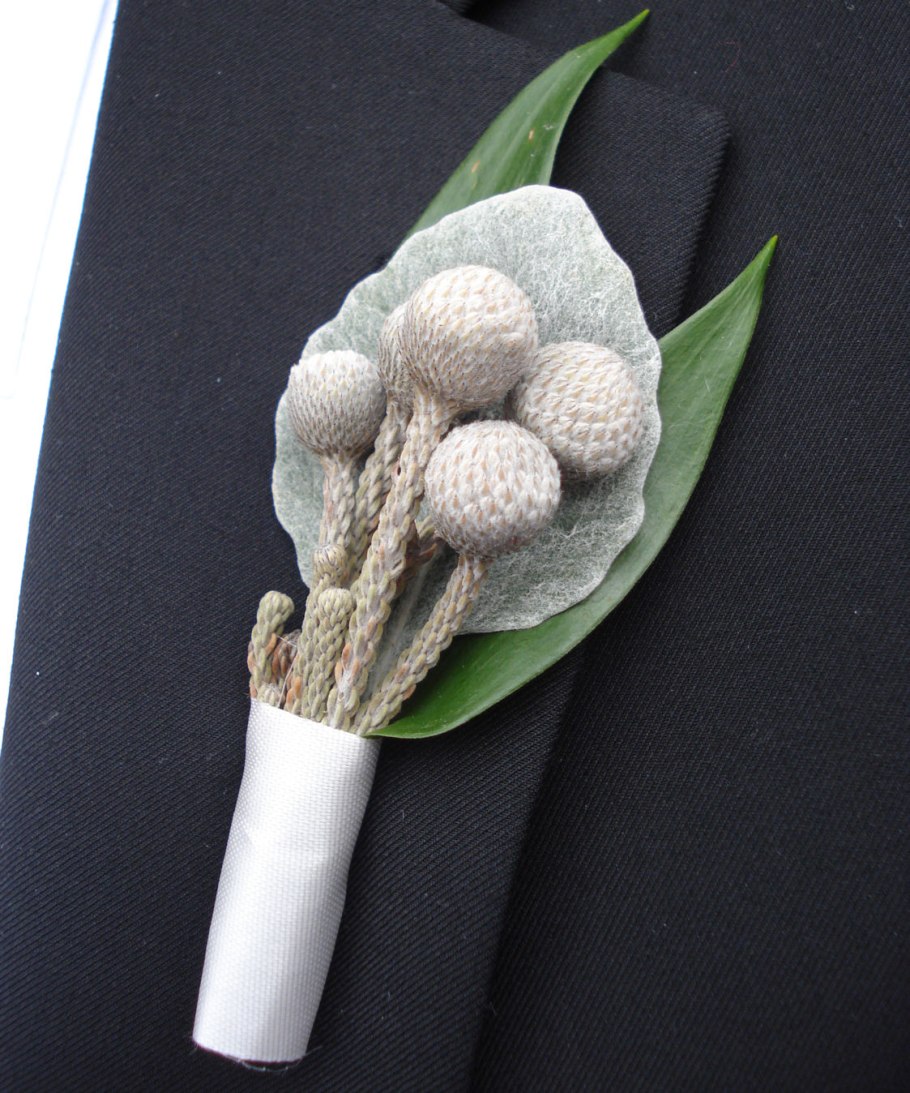 Бруния в букете