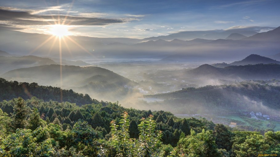 Рассвет в горах