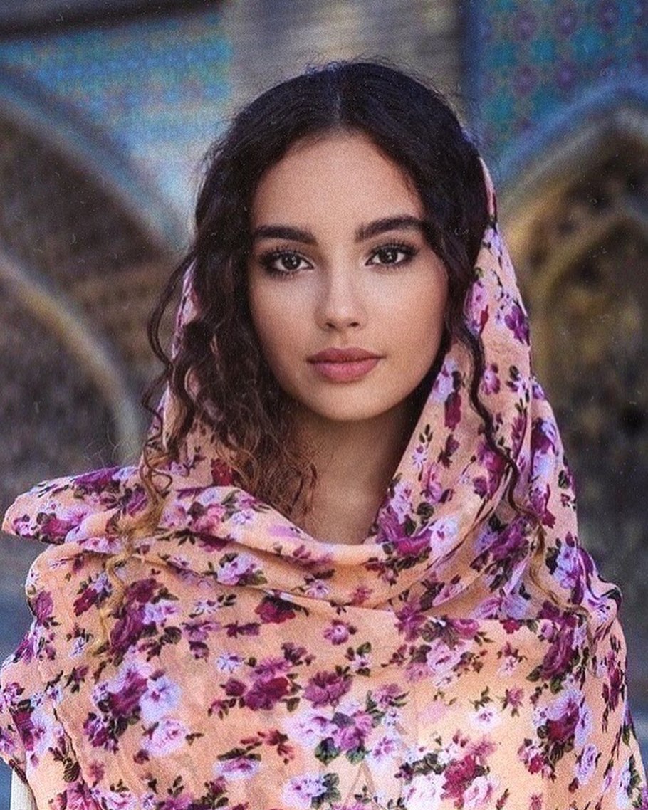 Красивые иранские девушки