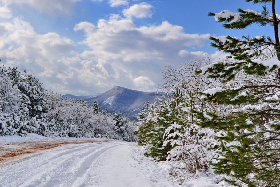 Зимние горы Крыма