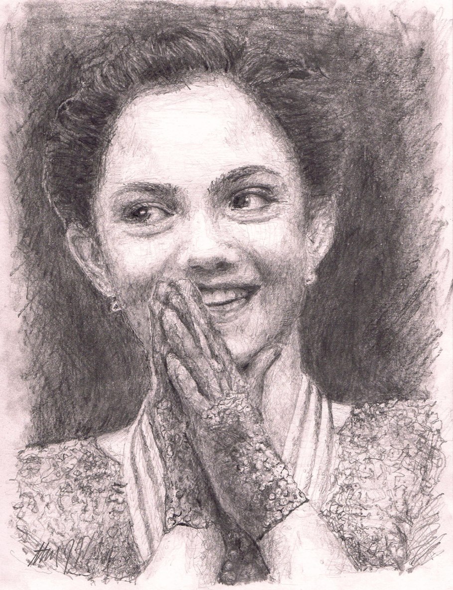 Женский портрет карандашом