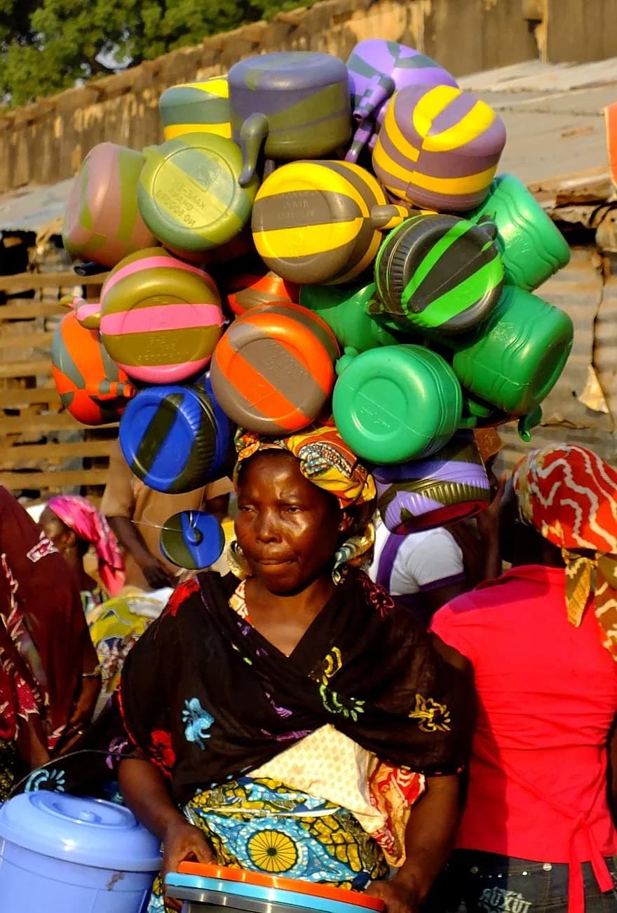 Африканская соседка