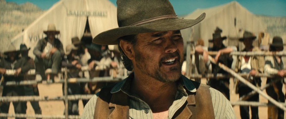 Дицентра Голд Харт