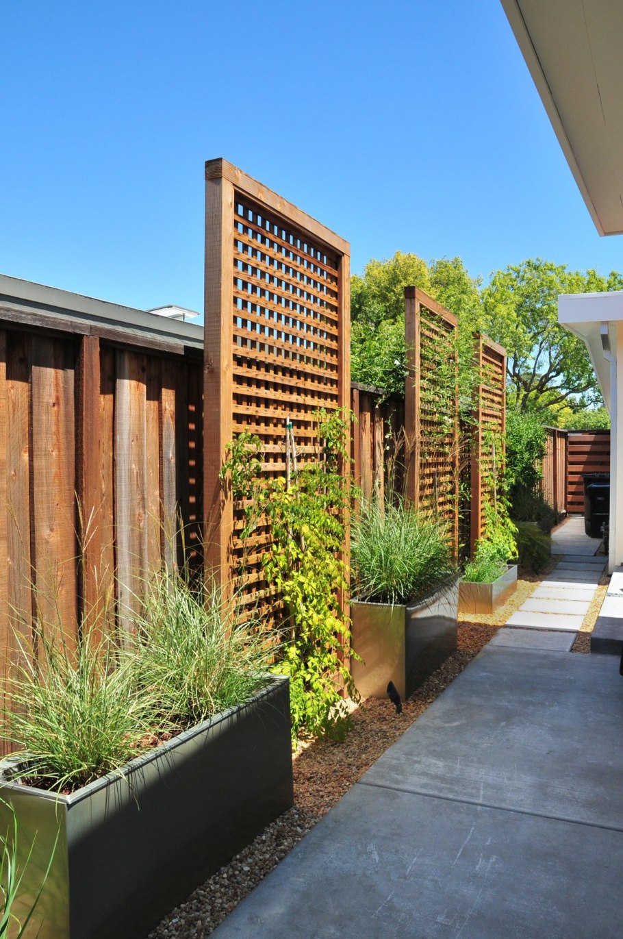 Вертикальное Озеленение балкона