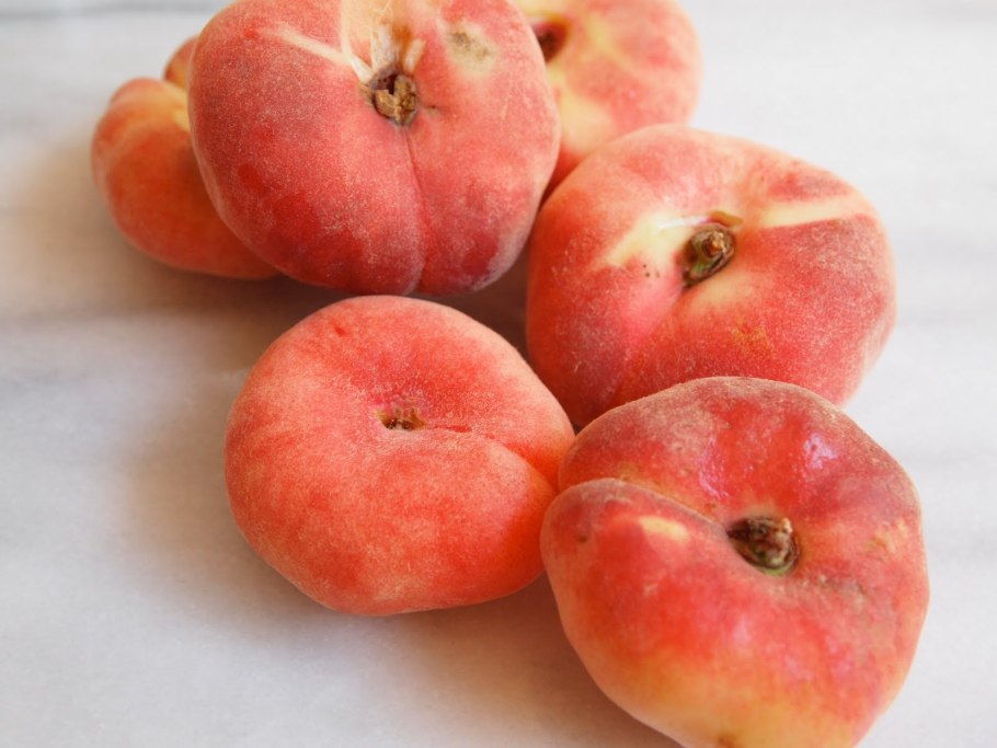 Персик Инжирный Владимир