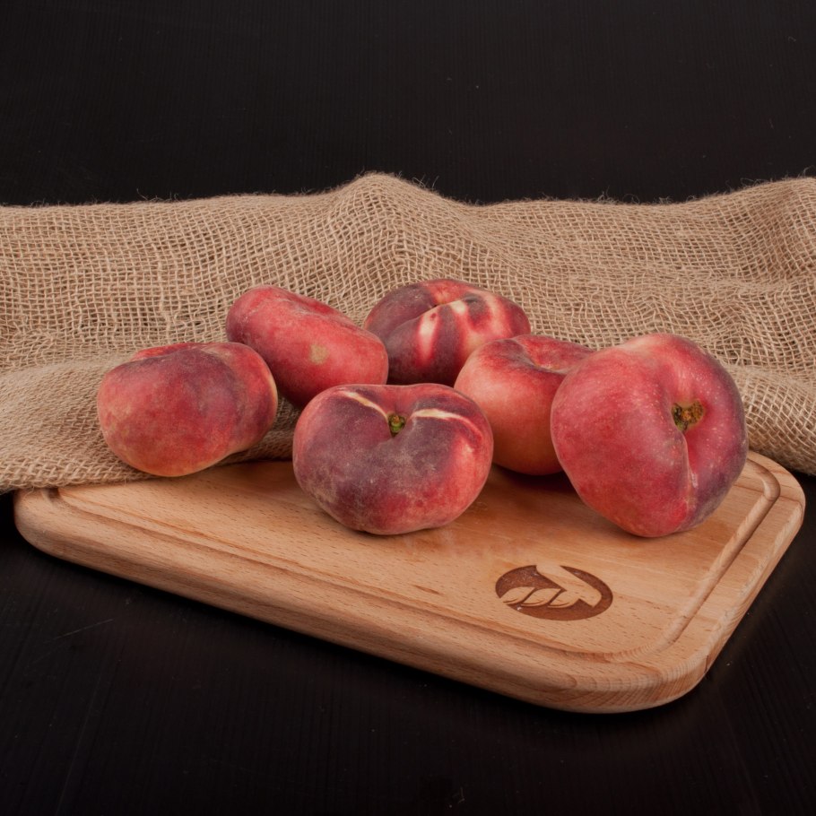 Персик из косточки